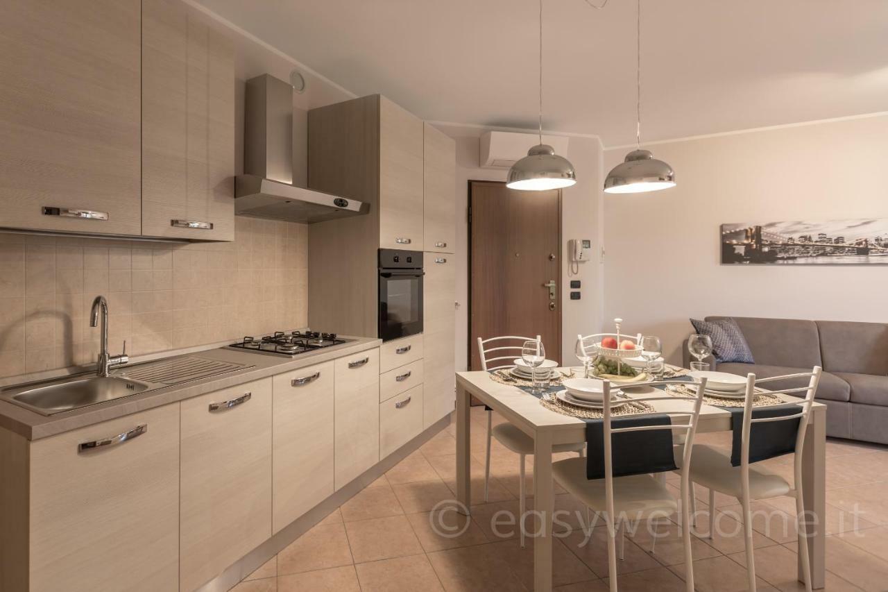 Ferienwohnung Easy Welcome Casa Rosada Nova Milanese Exterior foto